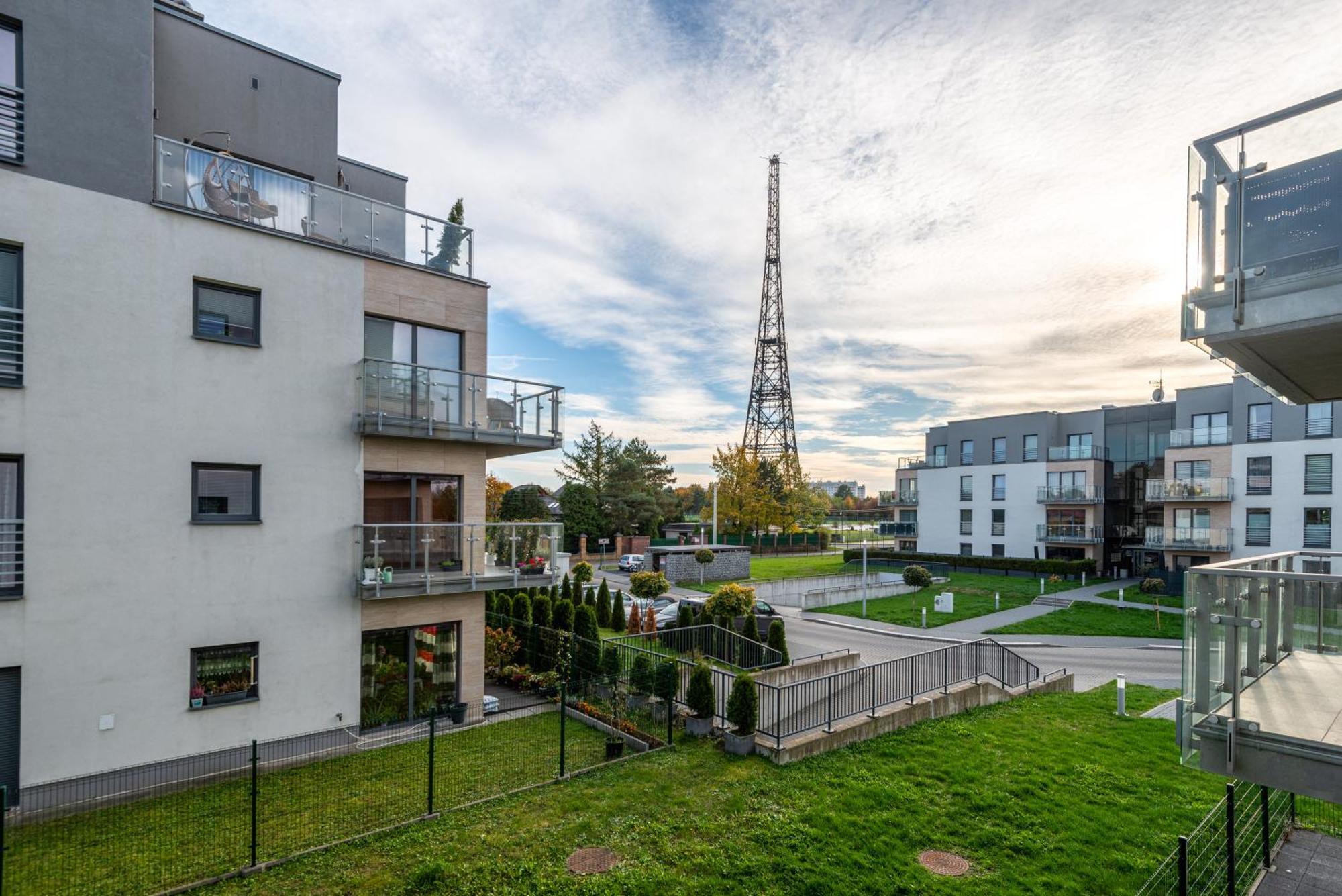 Apartament Lubliniecka Z Pieknym Widokiem Na Radiostacje Gliwice Luaran gambar
